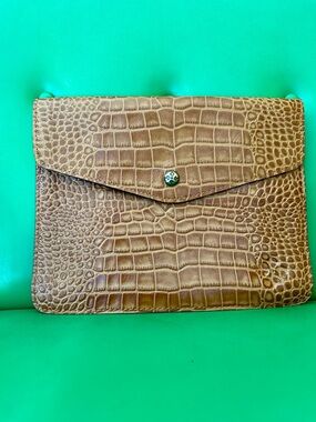 Patricia Nash Croc-Embossed Envelope Clutch in Tan